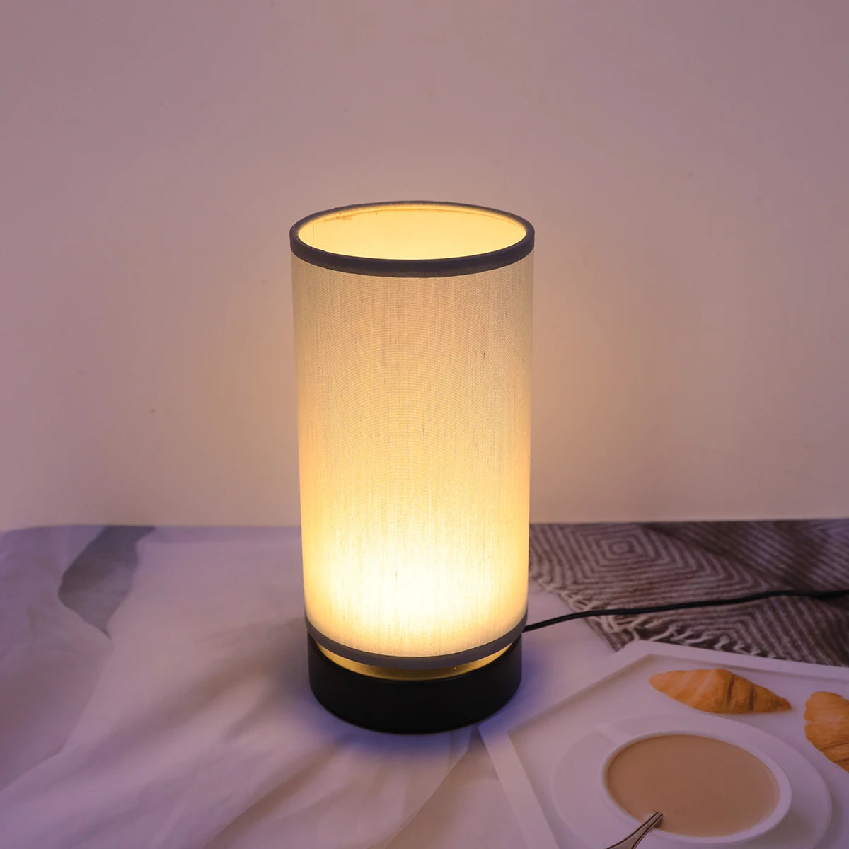 Modern Fabric USB Desk Lamp